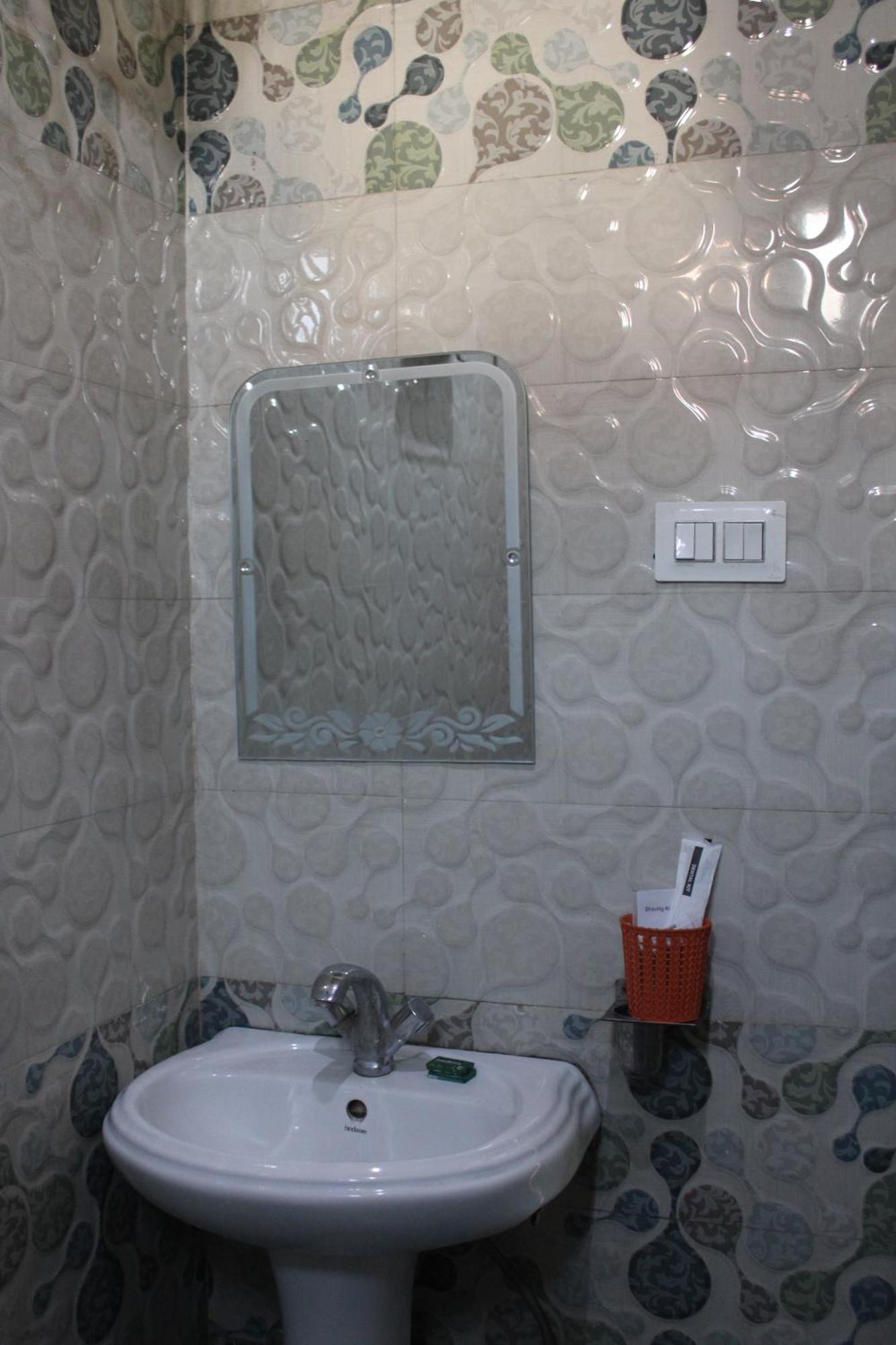 Hotel Singh Residency Benares Buitenkant foto